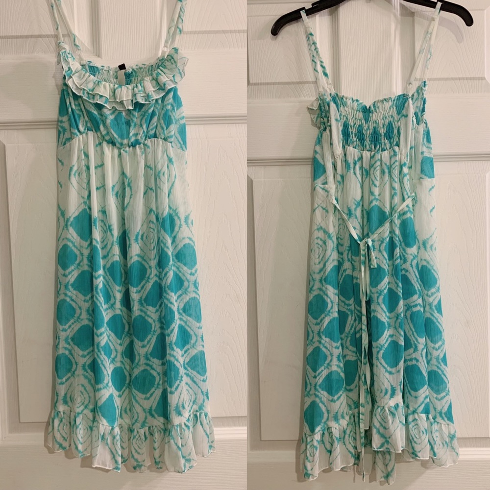 Teal/White Cover Up Size Medium